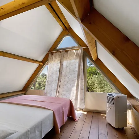 Glamping Le Ginestre Camping